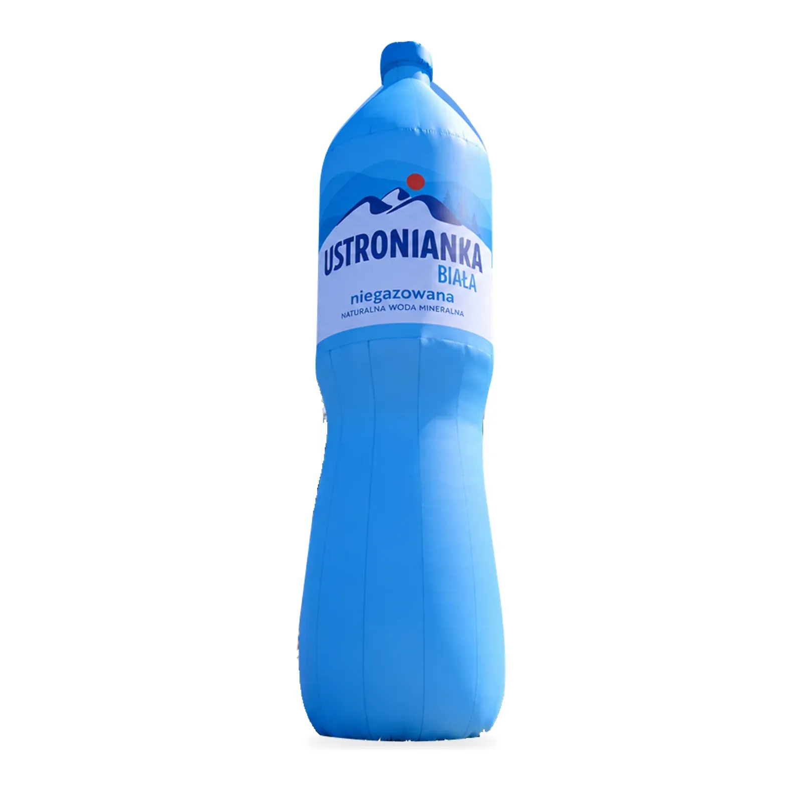 Aufblasbare Werbeflasche in Form einer Mineralwasserflasche, blau, vor weißem Hintergrund.